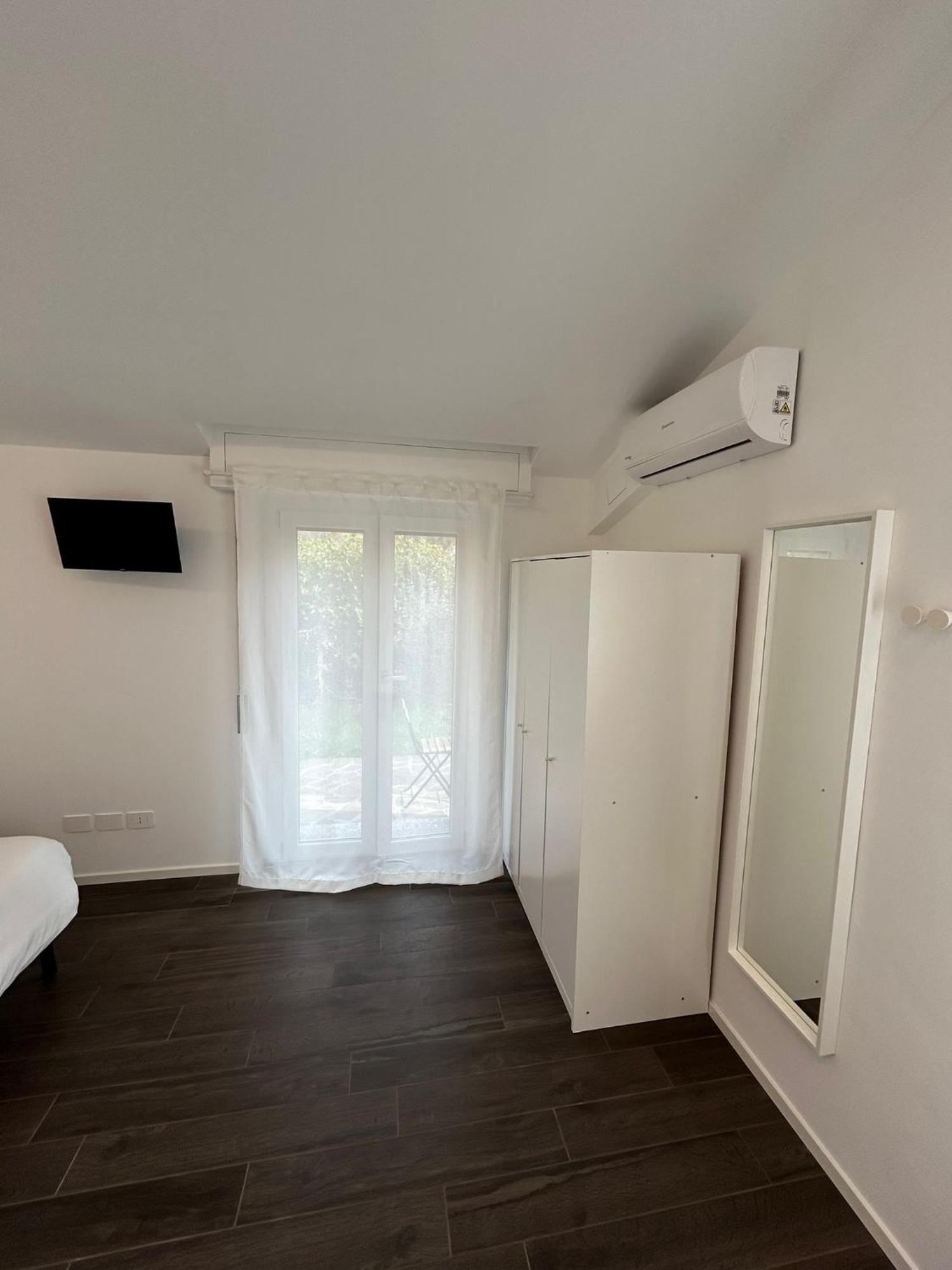 Lake Home Apartments Lipomo Dış mekan fotoğraf
