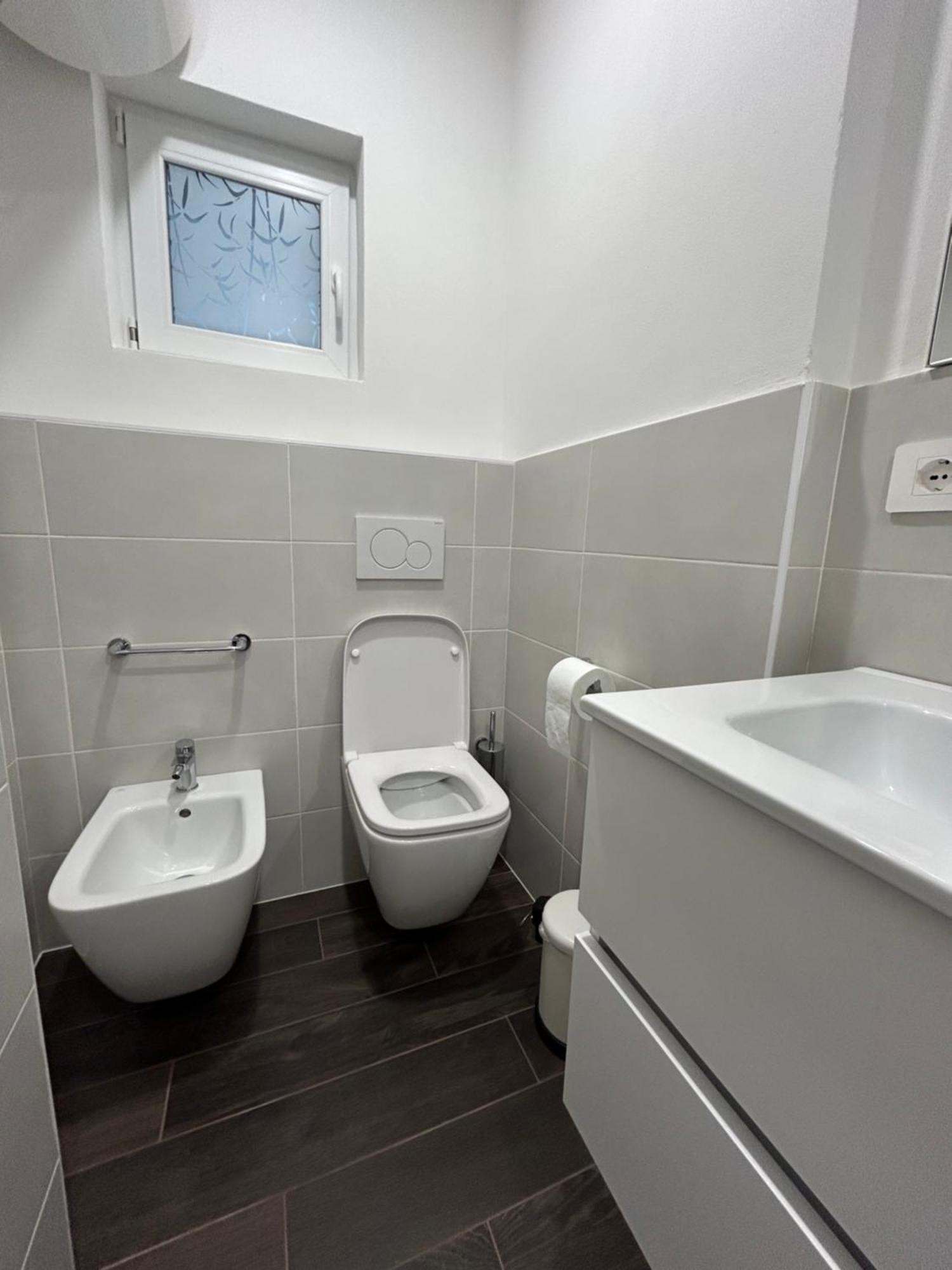 Lake Home Apartments Lipomo Dış mekan fotoğraf